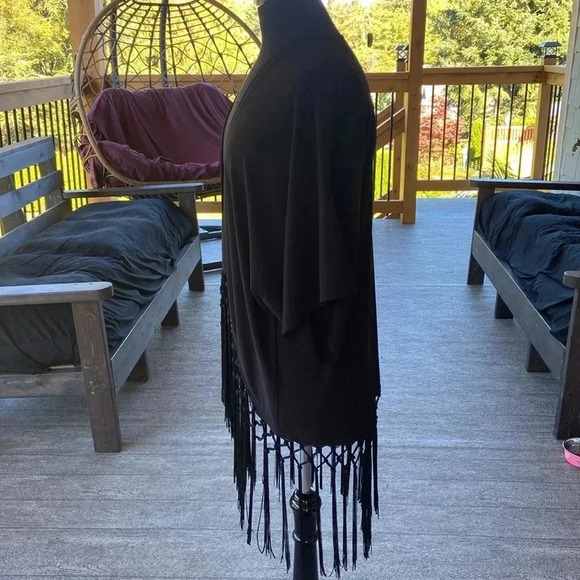 Black Tassel Open Cardigan - Picture 4 of 5
